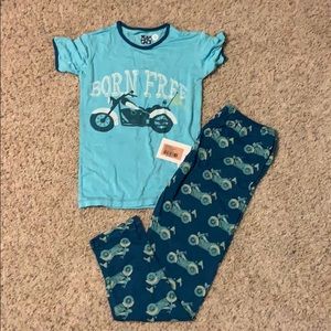 Kickee pants on size 10